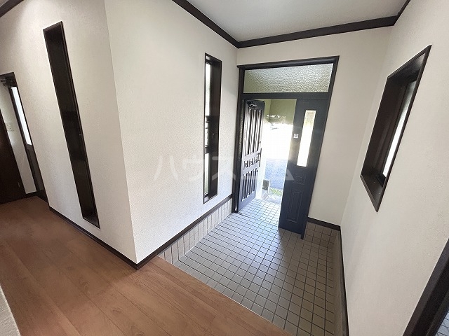 15/30 玄関