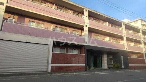 エントピア・レストの外観