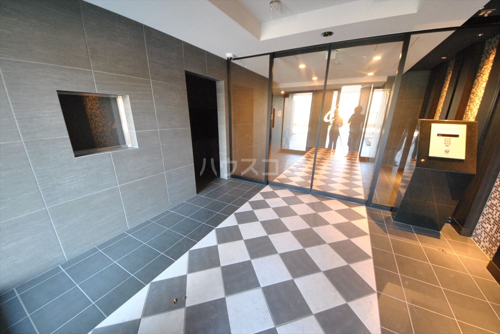 2/7 エントランス