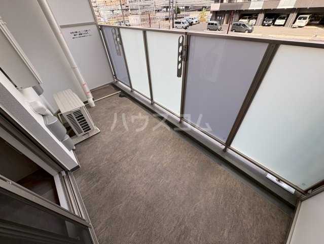 19/30 バルコニー