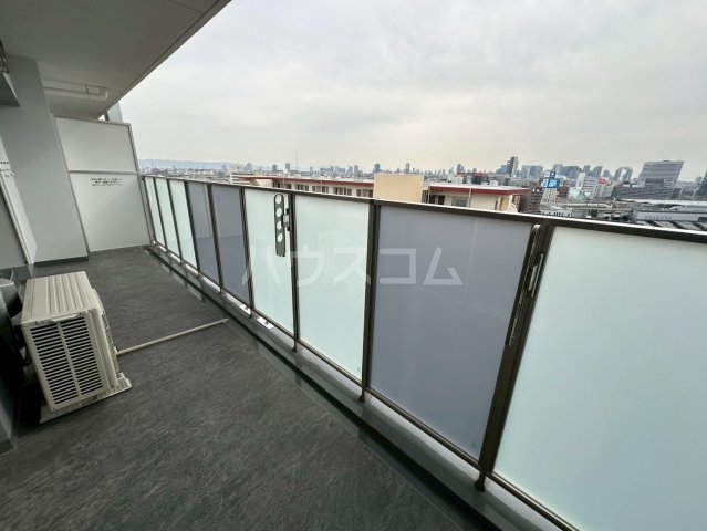 19/30 バルコニー