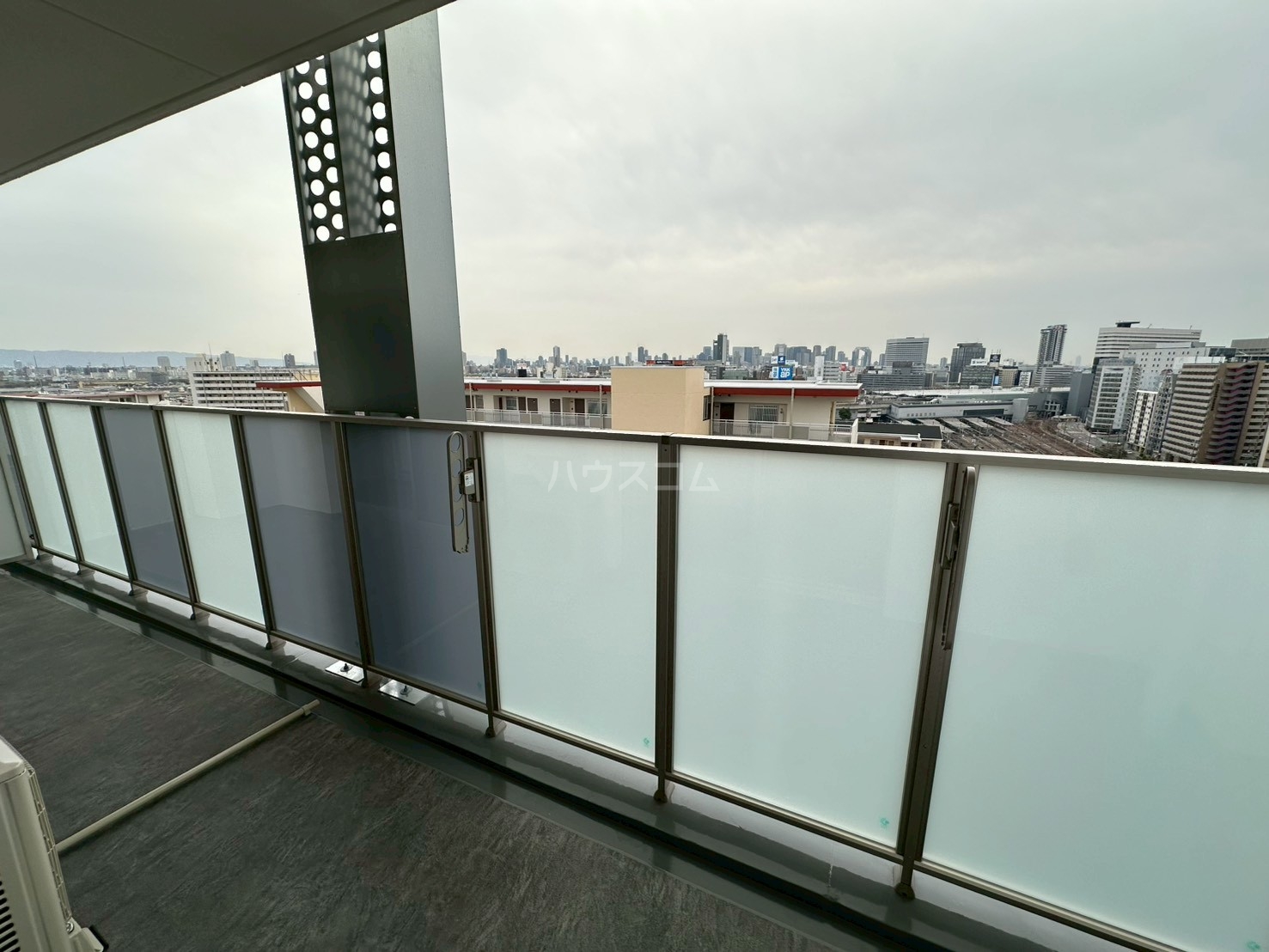 18/30 バルコニー