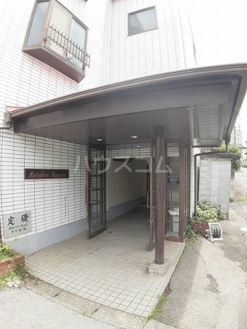 2/10 エントランス