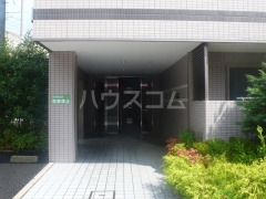 15/23 エントランス