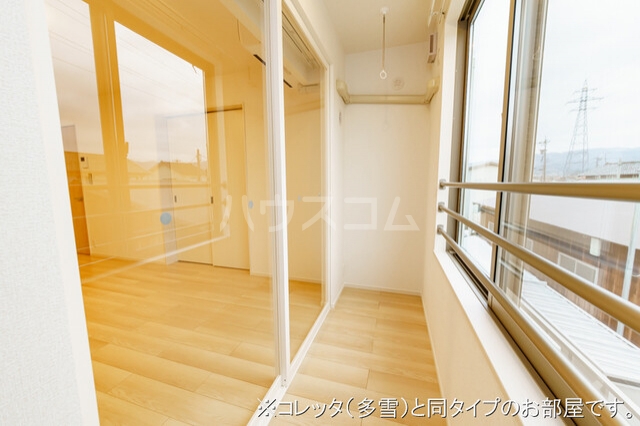 17/28 バルコニー