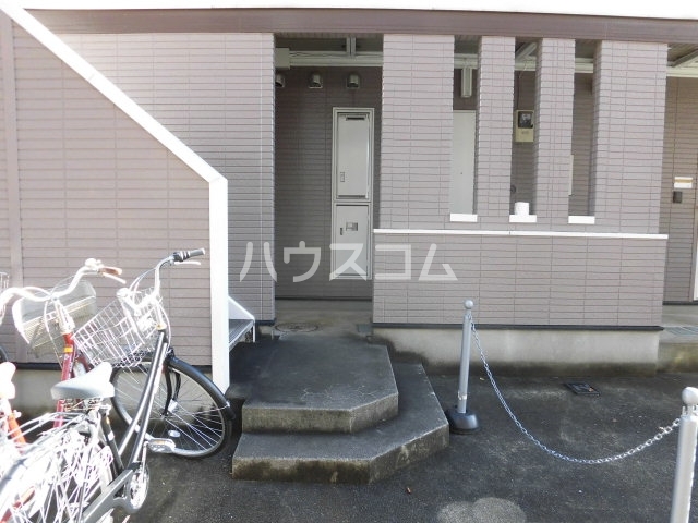 16/26 エントランス