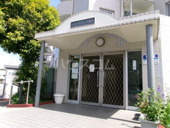 2/10 エントランス