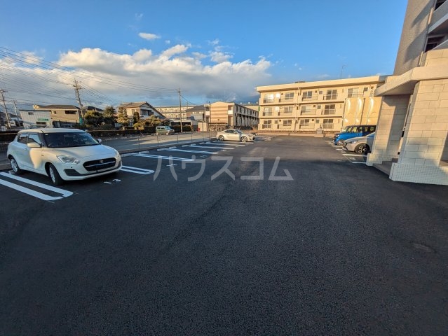 3/5 駐車場