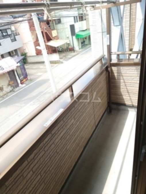 13/21 バルコニー