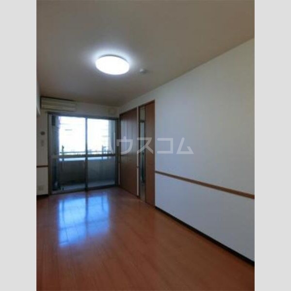 15/20 エントランス