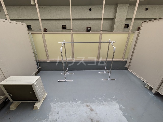 18/30 バルコニー