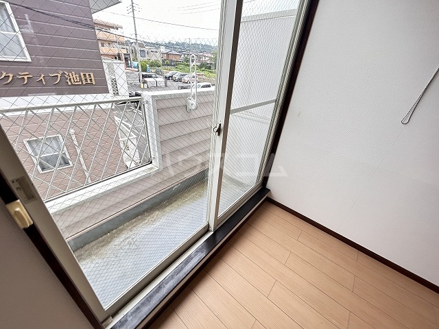 21/30 バルコニー