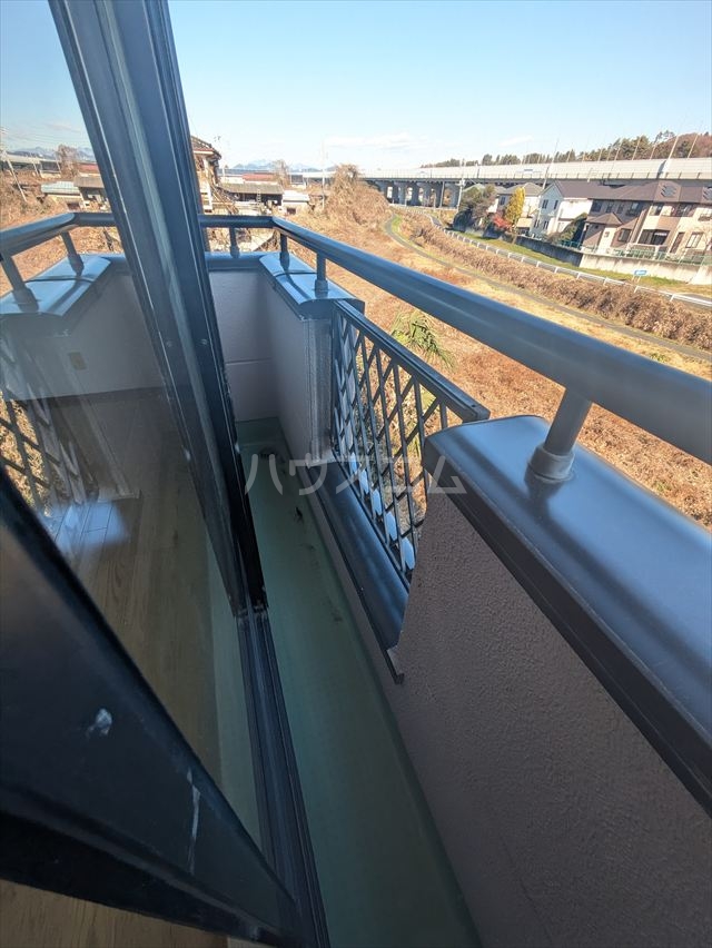 15/23 バルコニー