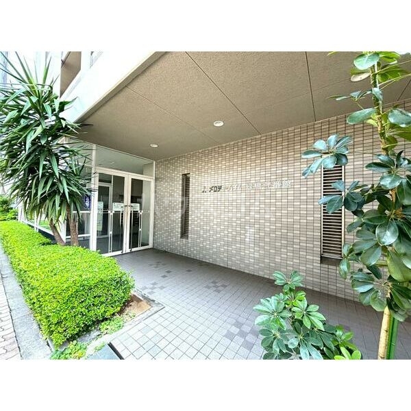 2/10 エントランス