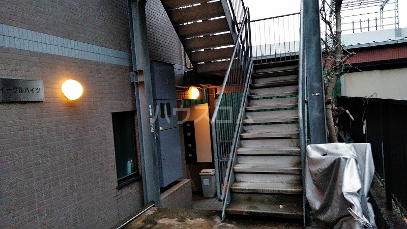 3/8 エントランス