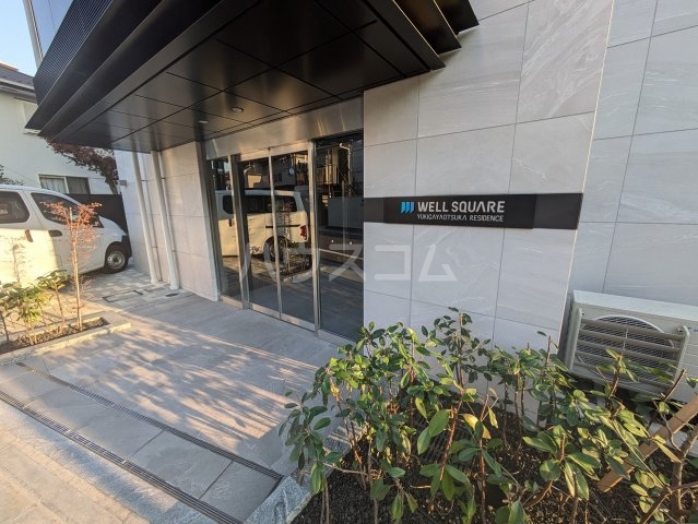 16/26 エントランス