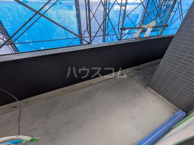 27/30 バルコニー