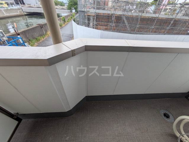 21/30 バルコニー