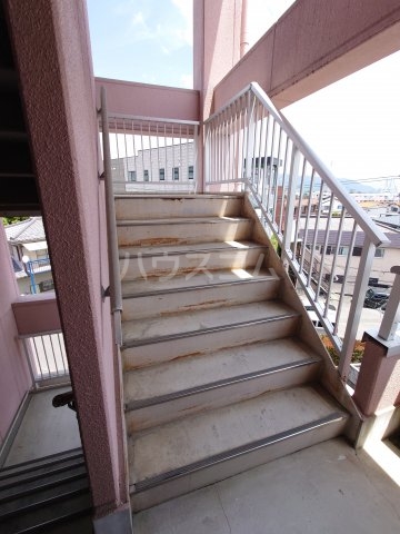 19/28 バルコニー