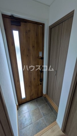 13/29 玄関