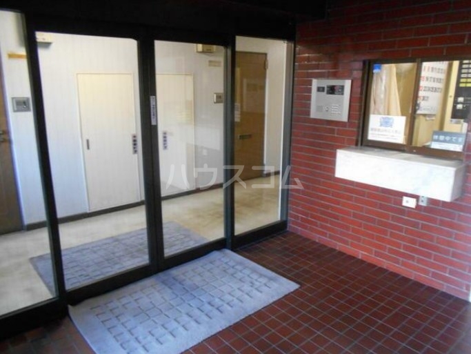 2/8 エントランス