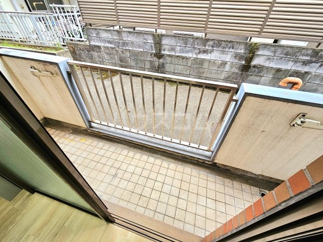 15/30 バルコニー