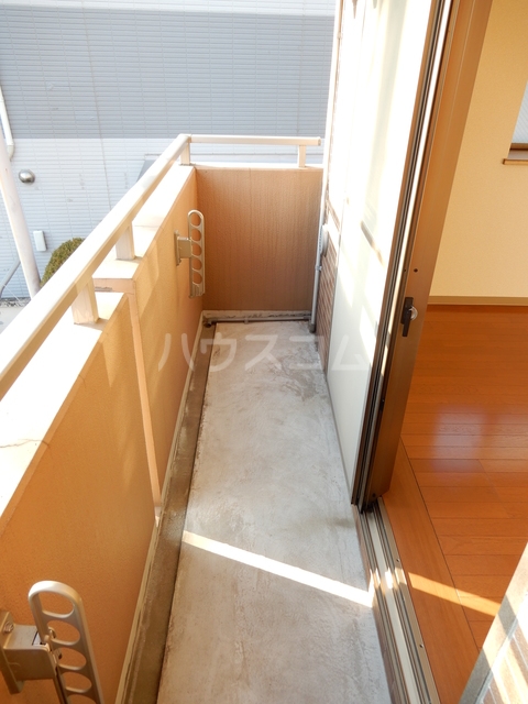 15/28 バルコニー