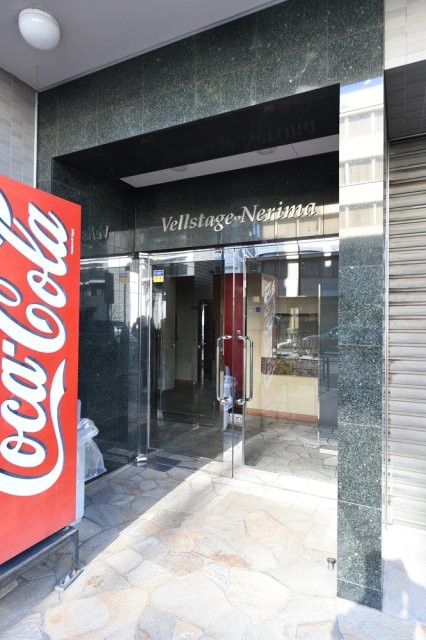 26/30 エントランス