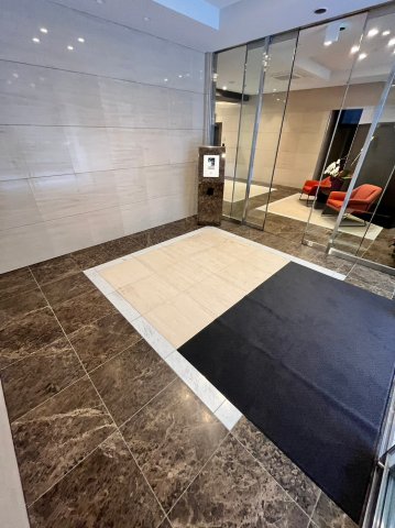 2/6 エントランス