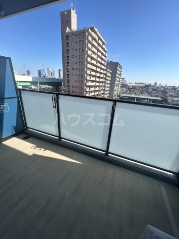 13/22 バルコニー