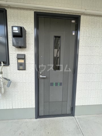 23/30 エントランス