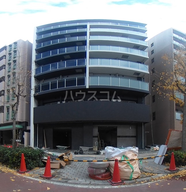 25/30 エントランス