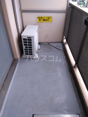 23/30 バルコニー