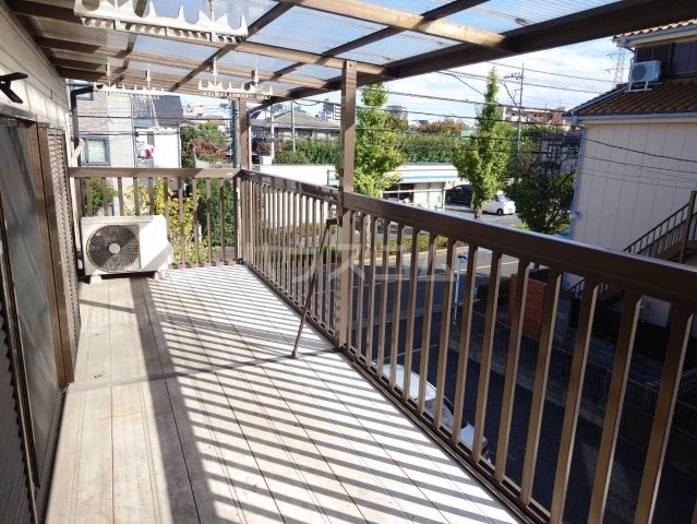 21/30 バルコニー