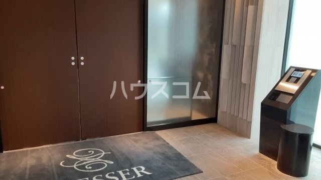 4/10 エントランス