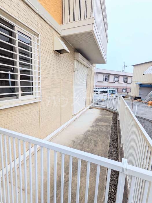 19/27 バルコニー