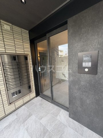 29/30 エントランス