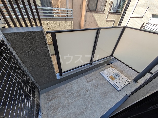 16/24 バルコニー
