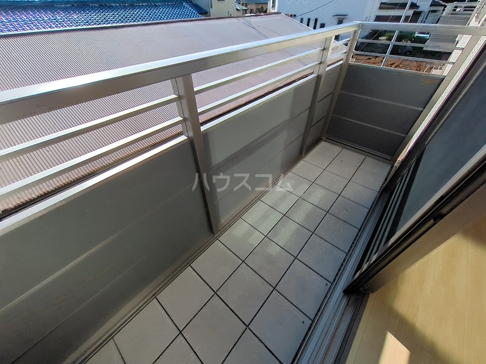14/28 バルコニー