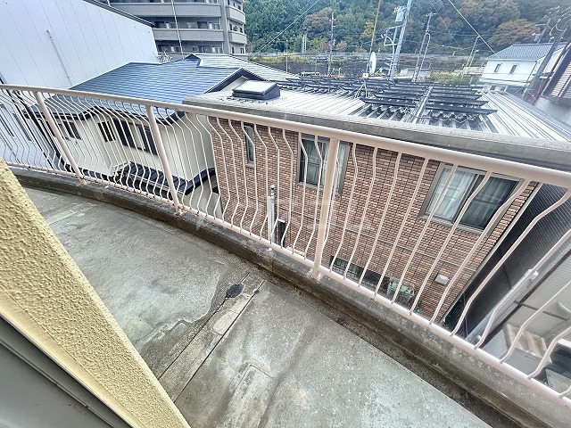 23/30 バルコニー