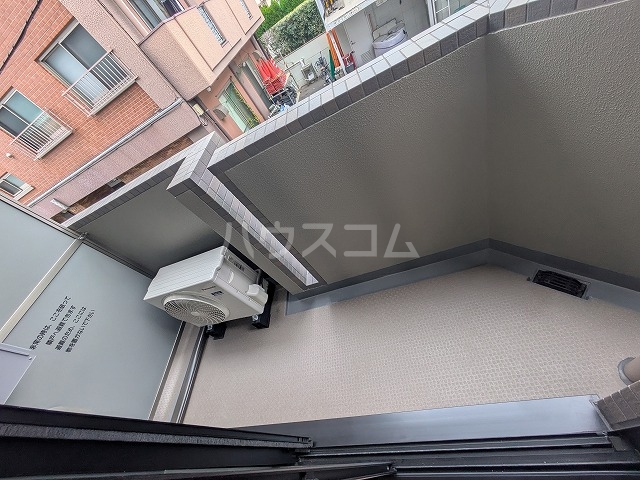 17/30 バルコニー