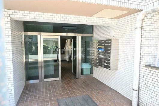 2/6 エントランス