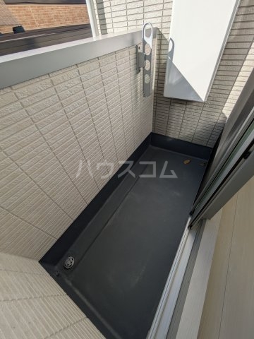 23/30 バルコニー