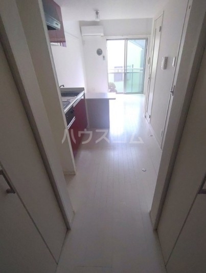 15/16 エントランス