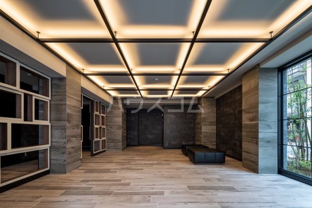 3/10 エントランス