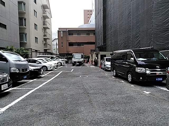 19/25 駐車場