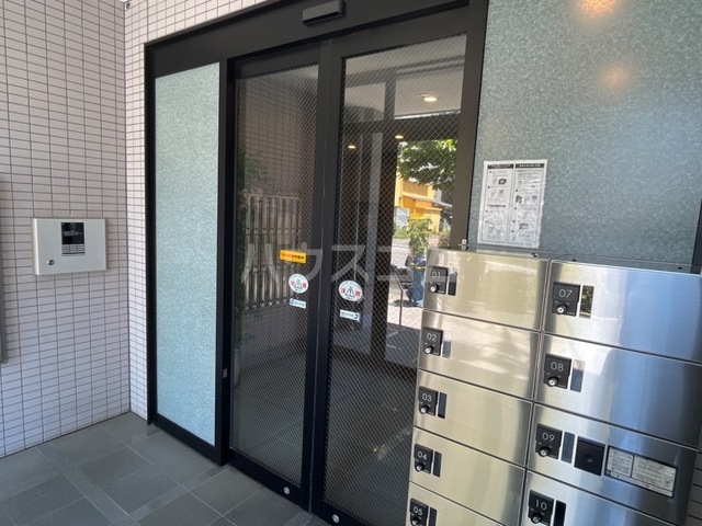 20/24 エントランス