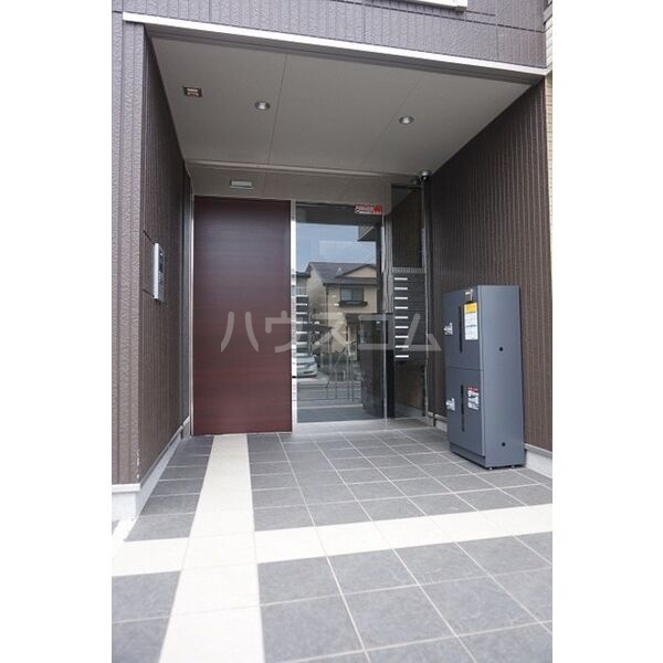 2/13 エントランス