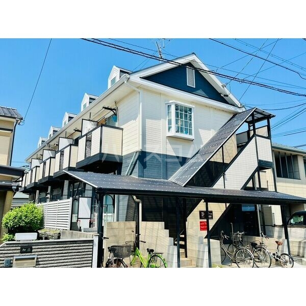 1/2 エントランス