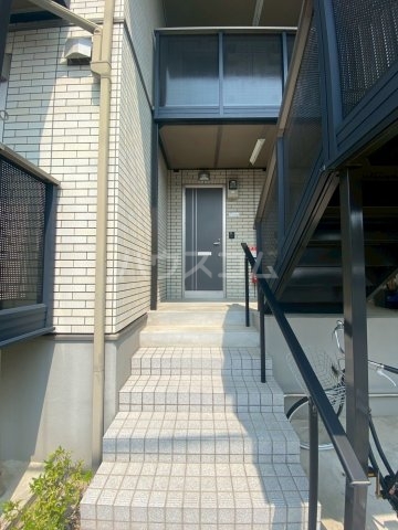 19/29 エントランス